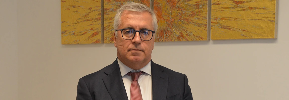 Roberto Tribuno in ufficio